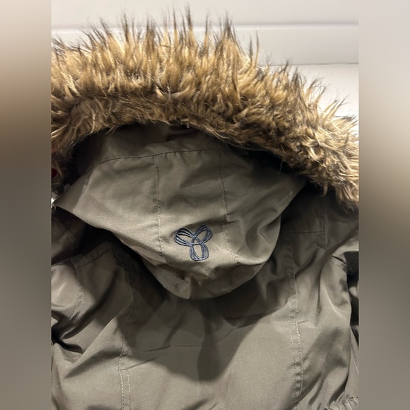 Aritzia TNA Bancroft Parka - Picture 7 of 8